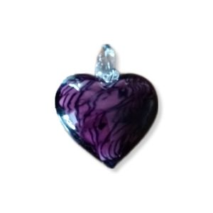 Glass heart pendant